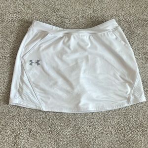 Under Armour girls, white skirt youth large.